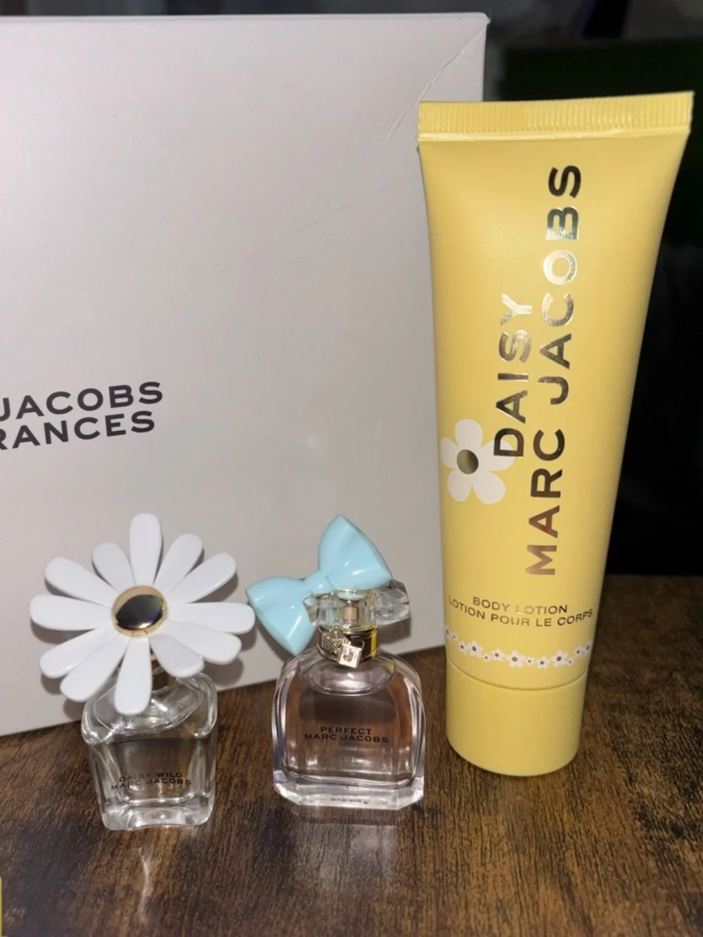 Marc Jacob’s set - Picture 2 of 9